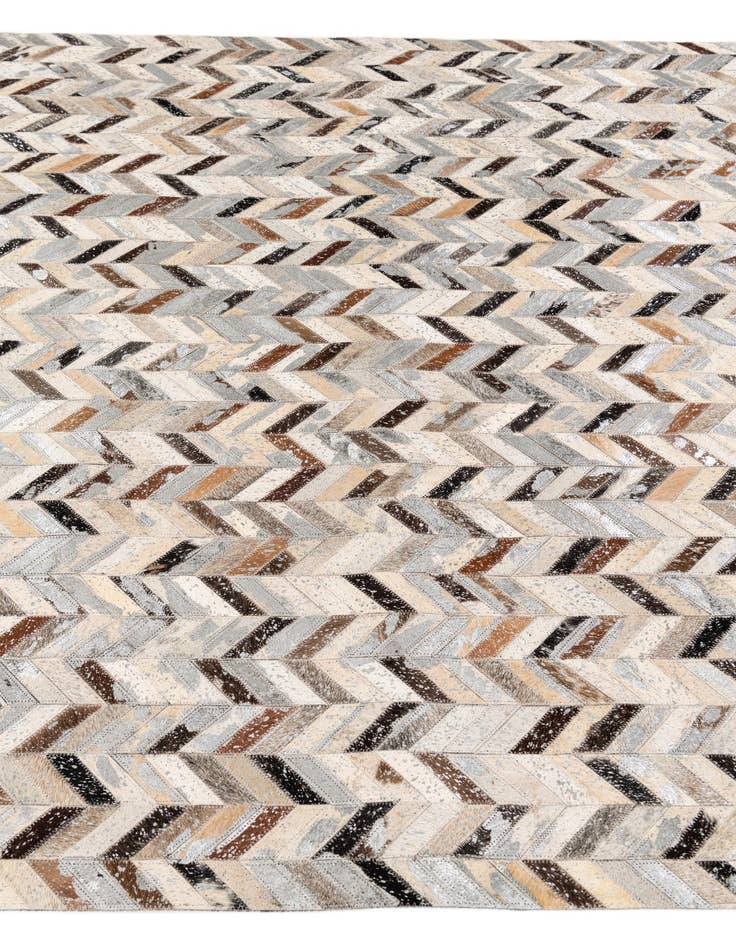 Detail image of 5' 3 x 7' 6 Cowhide Stocks Rug