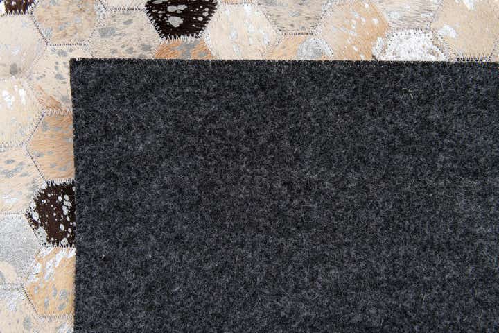 5' 3 x 7' 6 Cowhide Stocks Rug