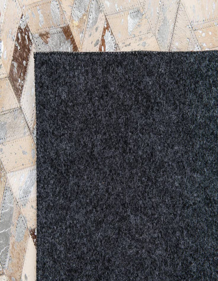 Detail image of 5' 4 x 7' 6 Cowhide Stocks Rug