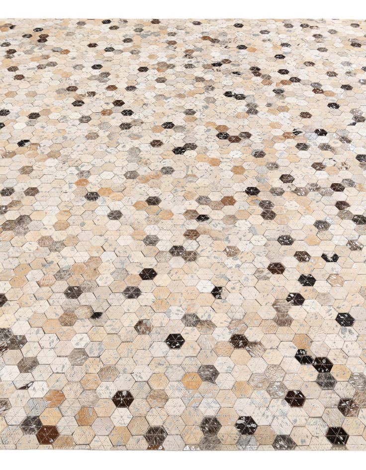 Detail image of 5' 6 x 7' 7 Cowhide Stocks Rug