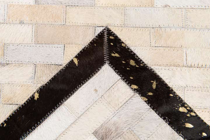 5' 1 x 8' 1 Cowhide Stocks Rug
