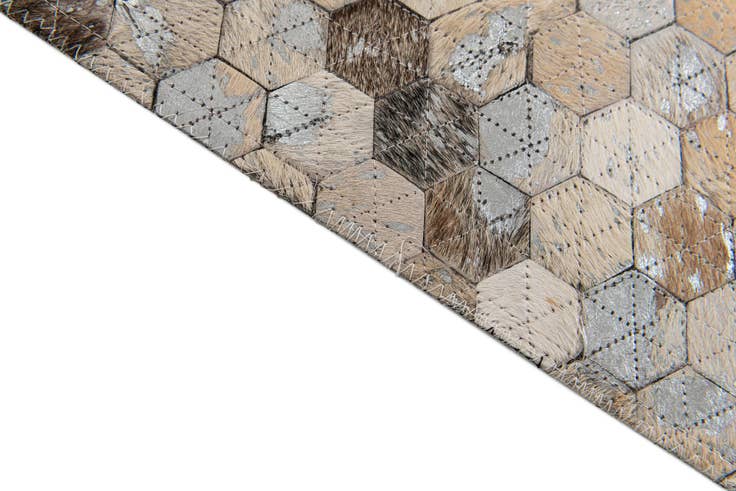 Detail image of 5' 4 x 7' 6 Cowhide Stocks Rug