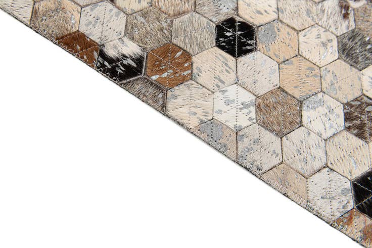 Detail image of 5' 4 x 7' 7 Cowhide Stocks Rug