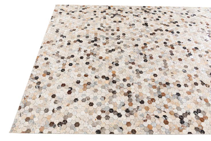 Detail image of 5' 4 x 7' 6 Cowhide Stocks Rug