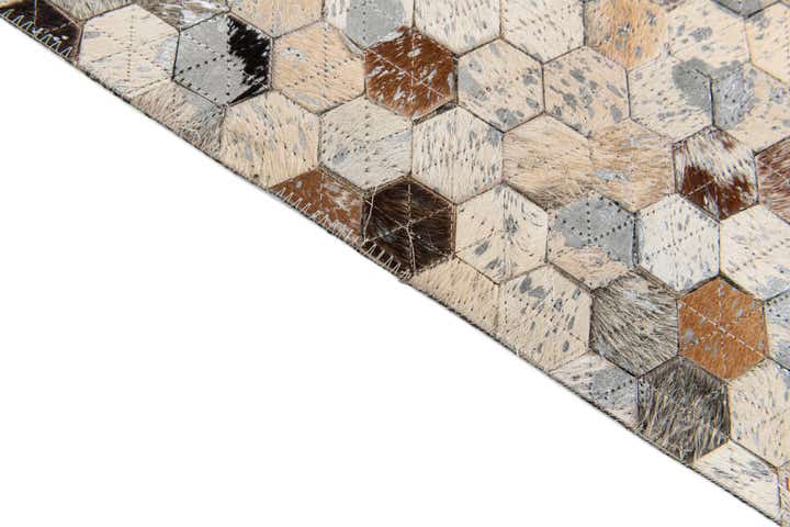 5' 4 x 7' 6 Cowhide Stocks Rug