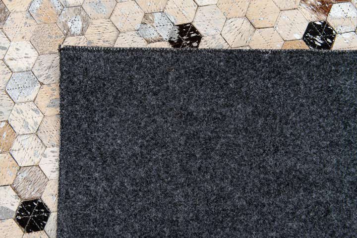 5' 4 x 7' 6 Cowhide Stocks Rug