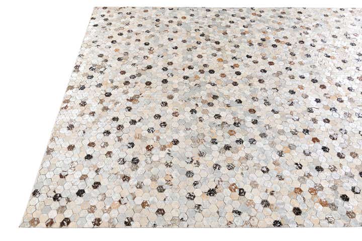 5' 4 x 7' 9 Cowhide Stocks Rug