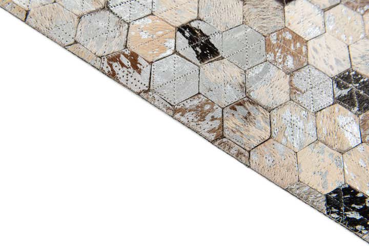 5' 4 x 7' 9 Cowhide Stocks Rug