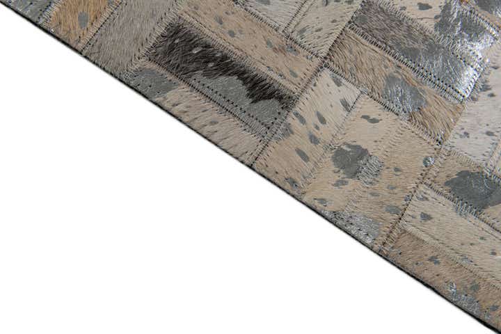 4' 11 x 8' 1 Cowhide Stocks Rug