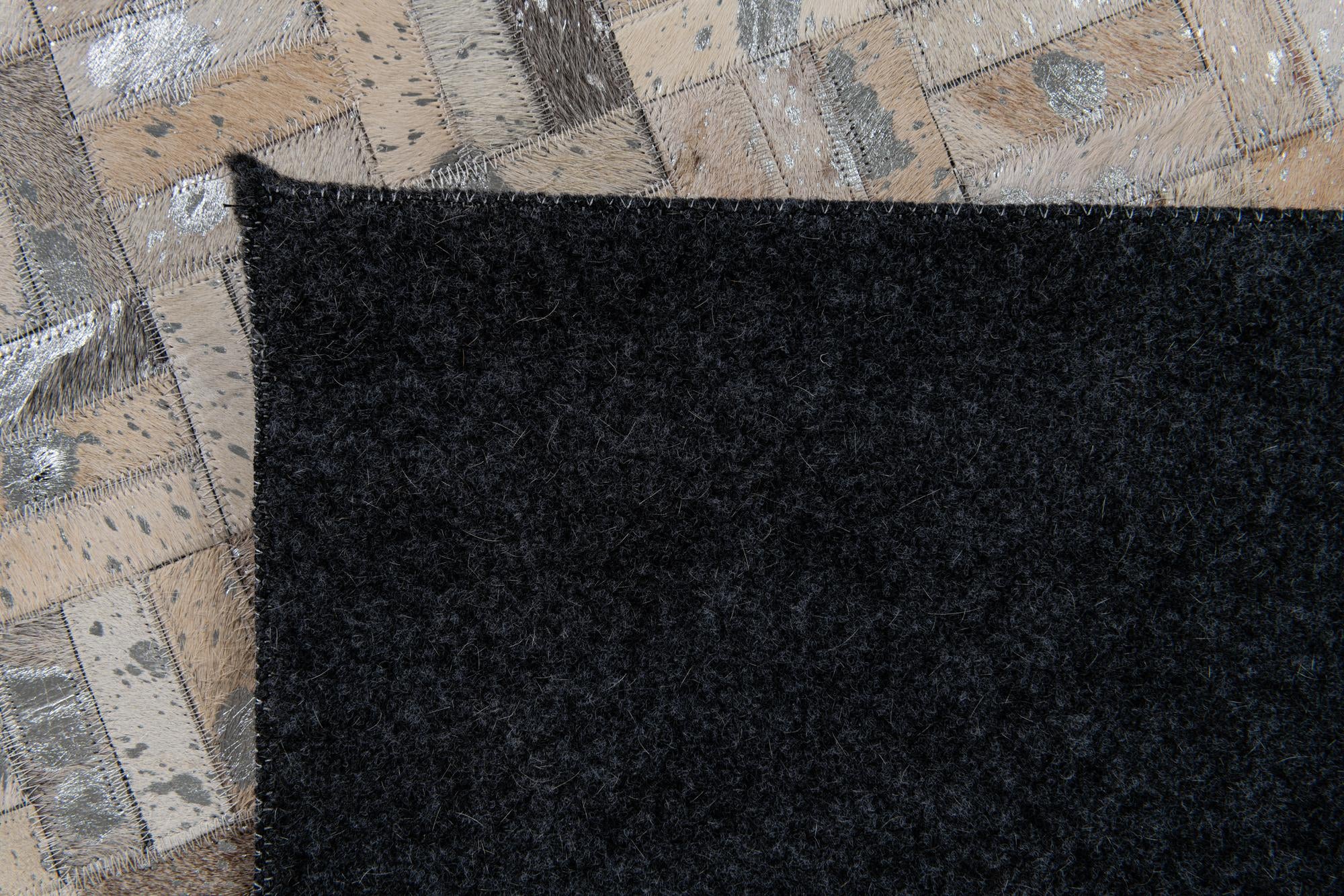 5' x 8' 1 Cowhide Stocks Rug