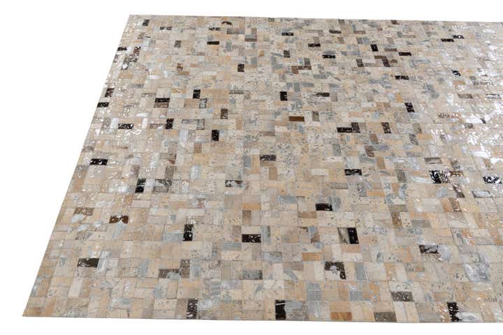 5' 3 x 7' 6 Cowhide Stocks Rug