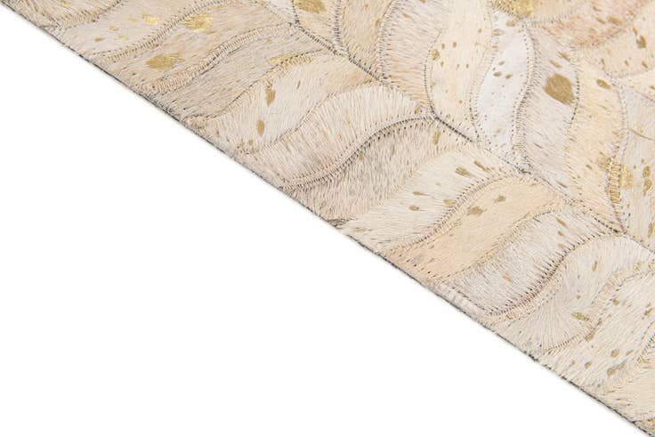 Detailansicht von 150cm x 245cm Cowhide Stocks Teppich