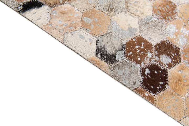 5' 4 x 7' 8 Cowhide Stocks Rug