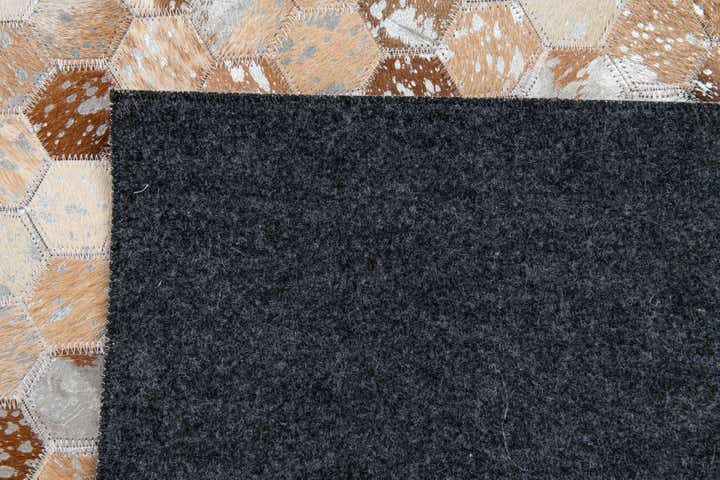 5' 4 x 7' 8 Cowhide Stocks Rug