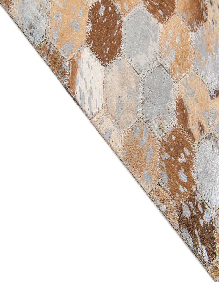 Detail image of 5' 5 x 7' 6 Cowhide Stocks Rug