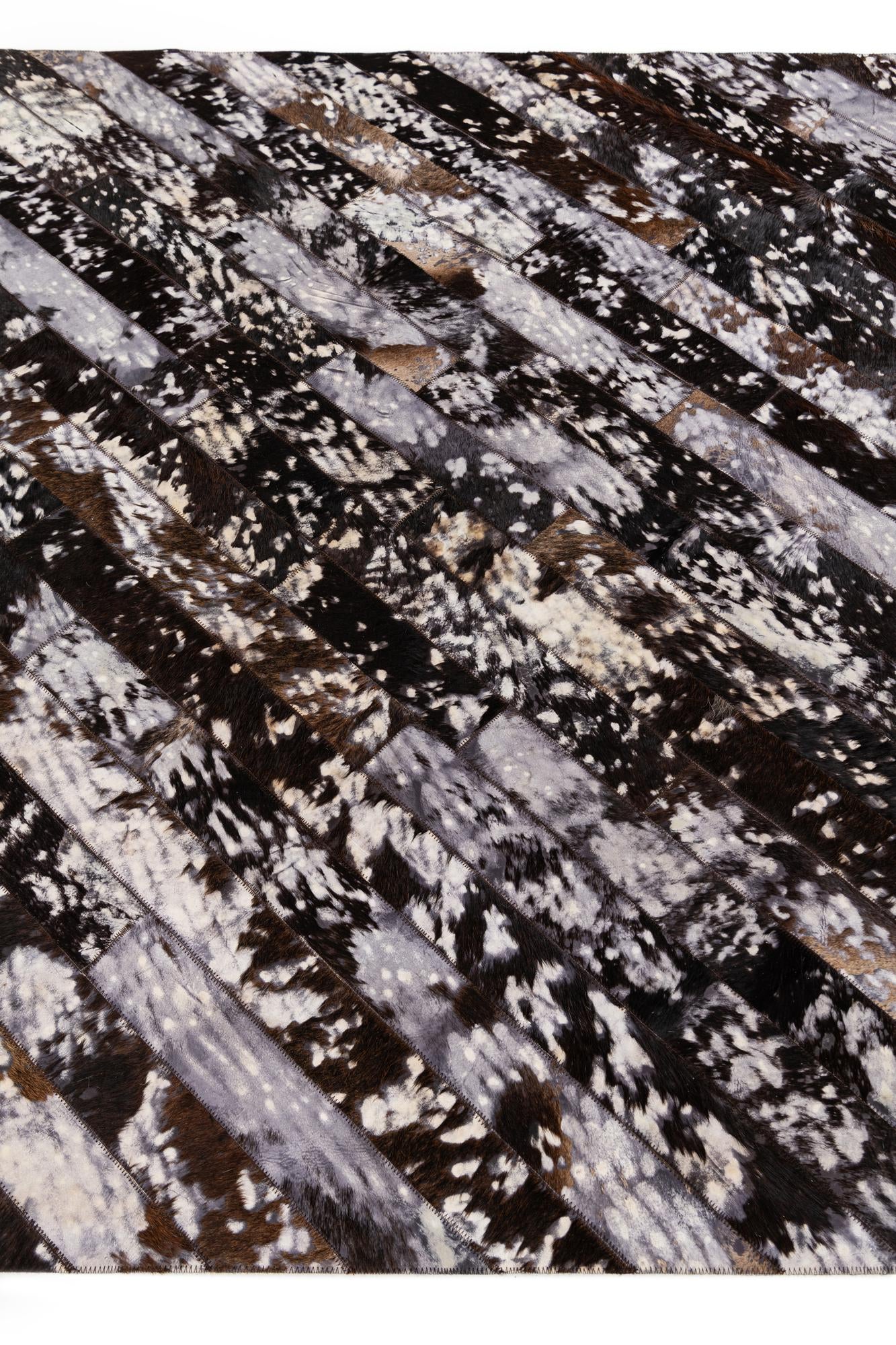 5' 1 x 8' Cowhide Stocks Rug
