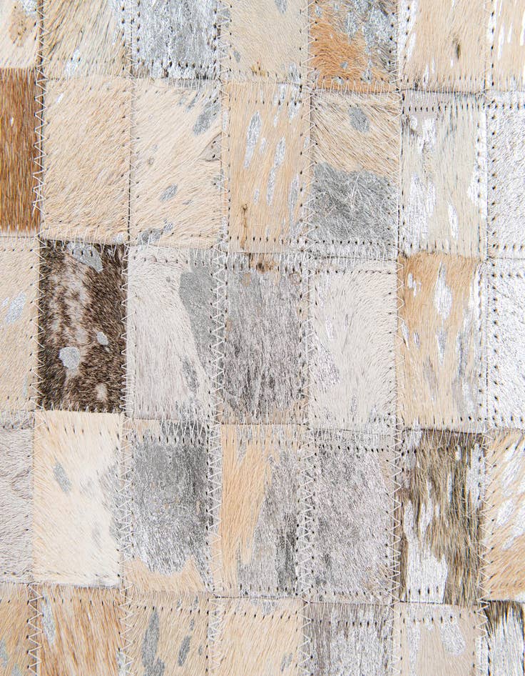 Detail image of 5' 5 x 7' 8 Cowhide Stocks Rug