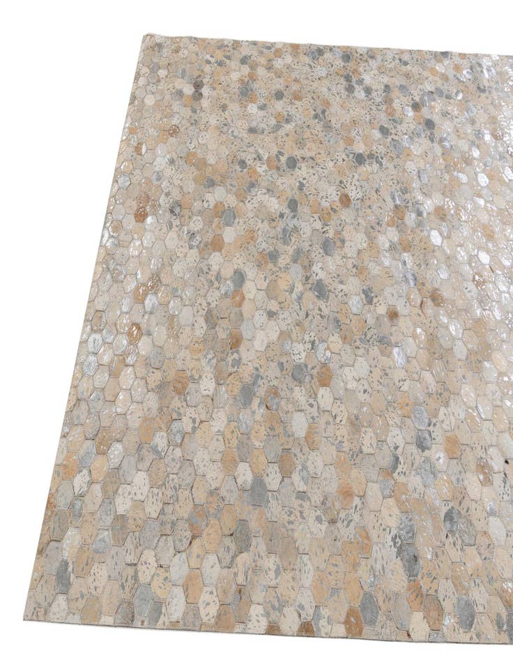 Detail image of 5' 3 x 7' 6 Cowhide Stocks Rug