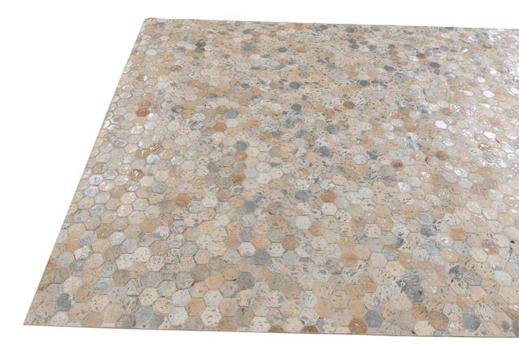 Detail image of 5' 3 x 7' 6 Cowhide Stocks Rug