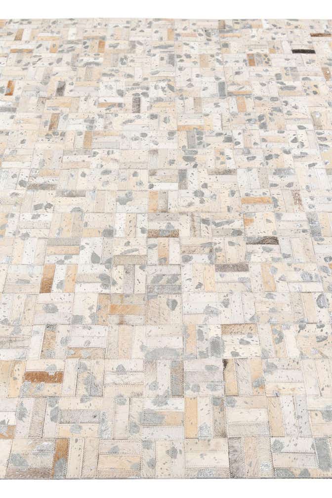 4' 11 x 8' 1 Cowhide Stocks Rug