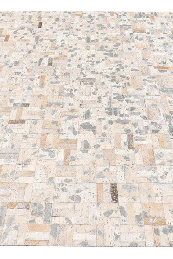 4' 11 x 8' 1 Cowhide Stocks Rug