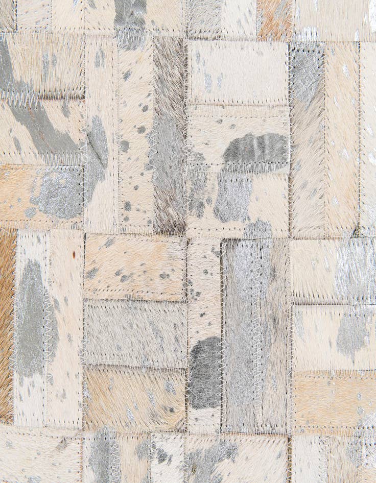 Detail image of 4' 11 x 8' 1 Cowhide Stocks Rug