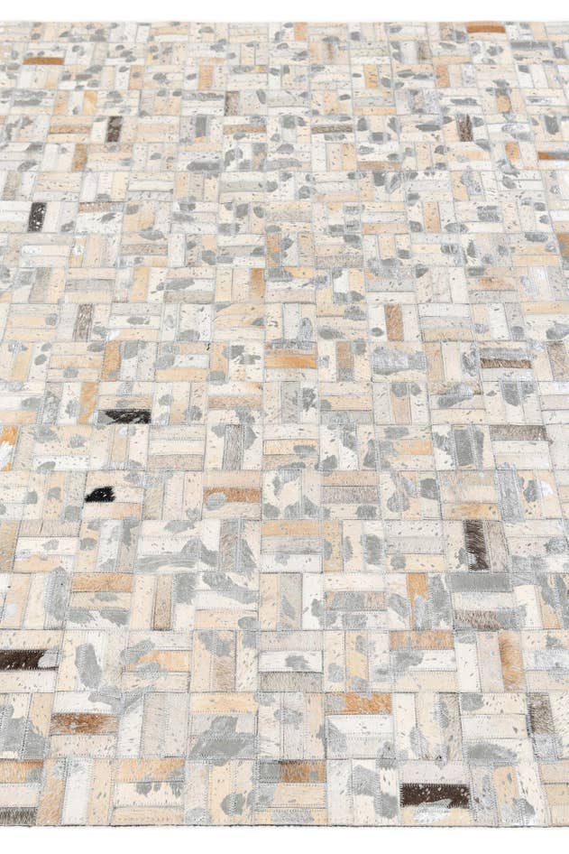 Detail image of 5' x 8' 2 Cowhide Stocks Rug