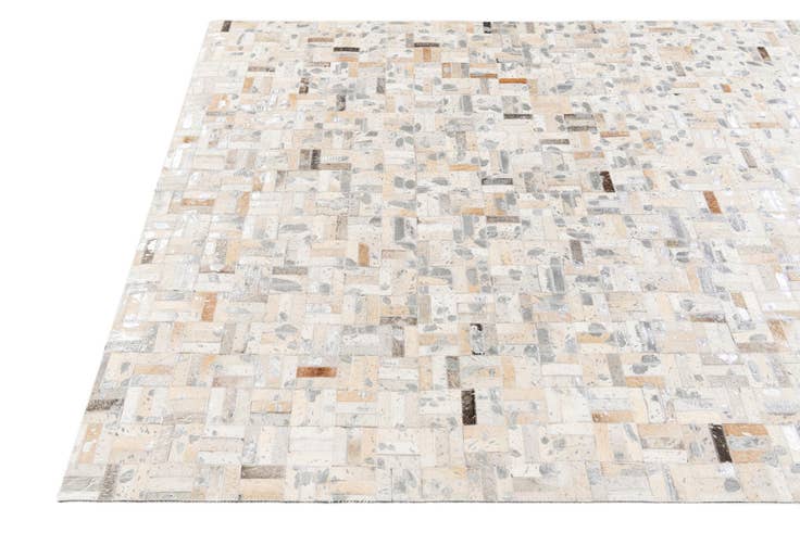 Detail image of 4' 11 x 7' 10 Cowhide Stocks Rug