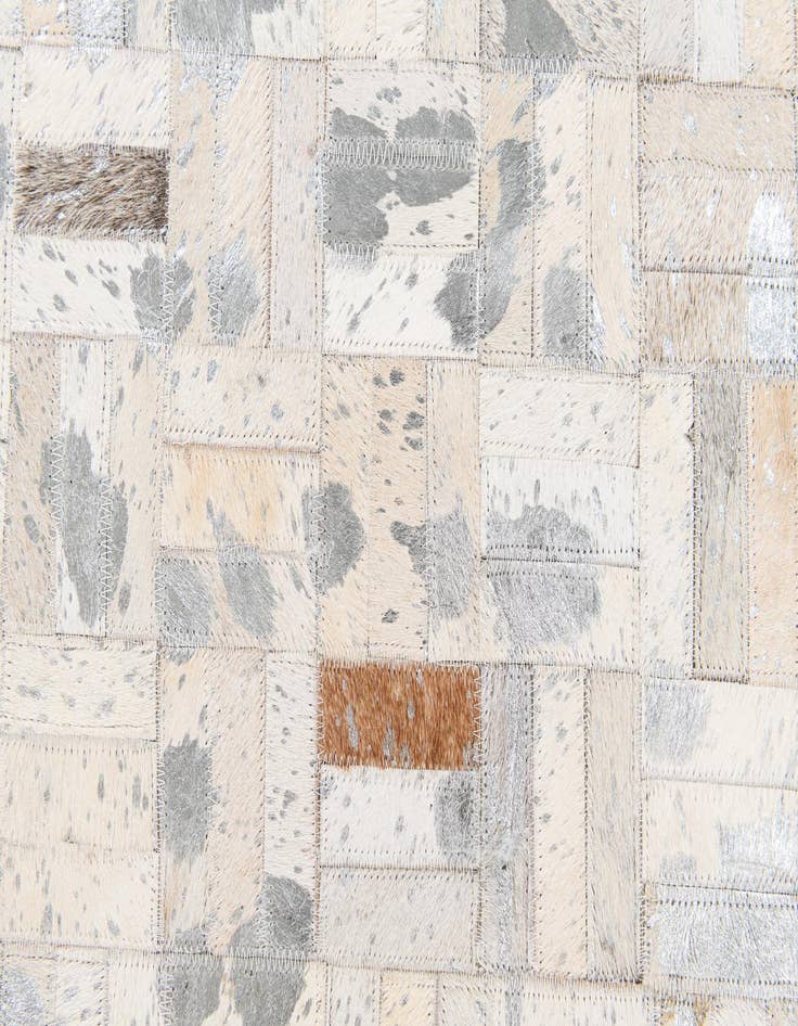 Detail image of 4' 11 x 7' 10 Cowhide Stocks Rug