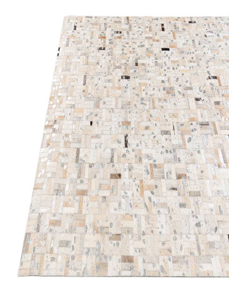 Detail image of 4' 11 x 8' 1 Cowhide Stocks Rug