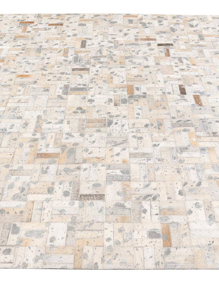 Detail image of 4' 11 x 8' 1 Cowhide Stocks Rug