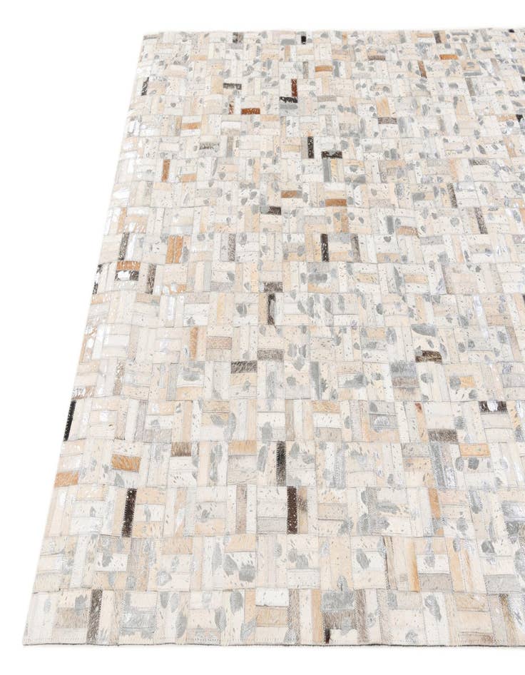 Detail image of 4' 11 x 8' 1 Cowhide Stocks Rug