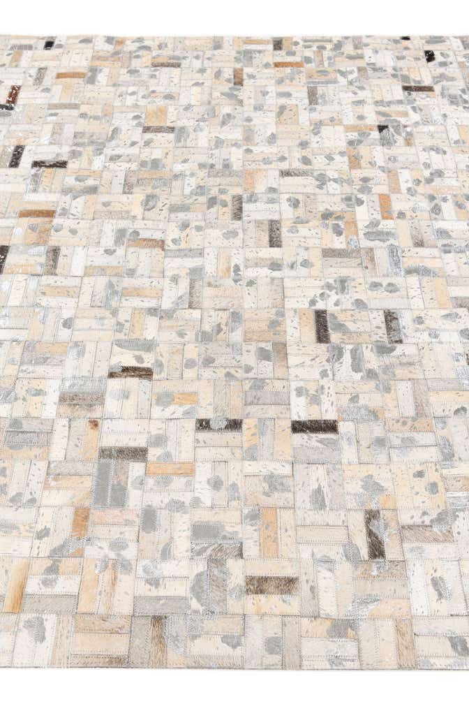 4' 11 x 8' 1 Cowhide Stocks Rug