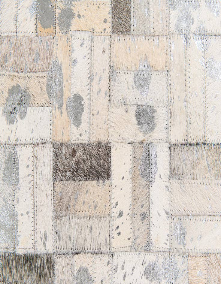 Detail image of 4' 11 x 8' 1 Cowhide Stocks Rug