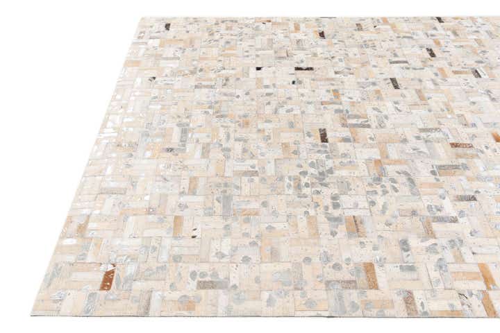 4' 11 x 8' 1 Cowhide Stocks Rug