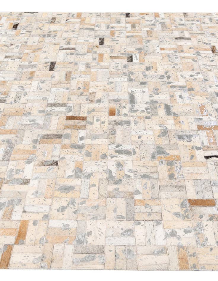 Detail image of 4' 11 x 8' 1 Cowhide Stocks Rug