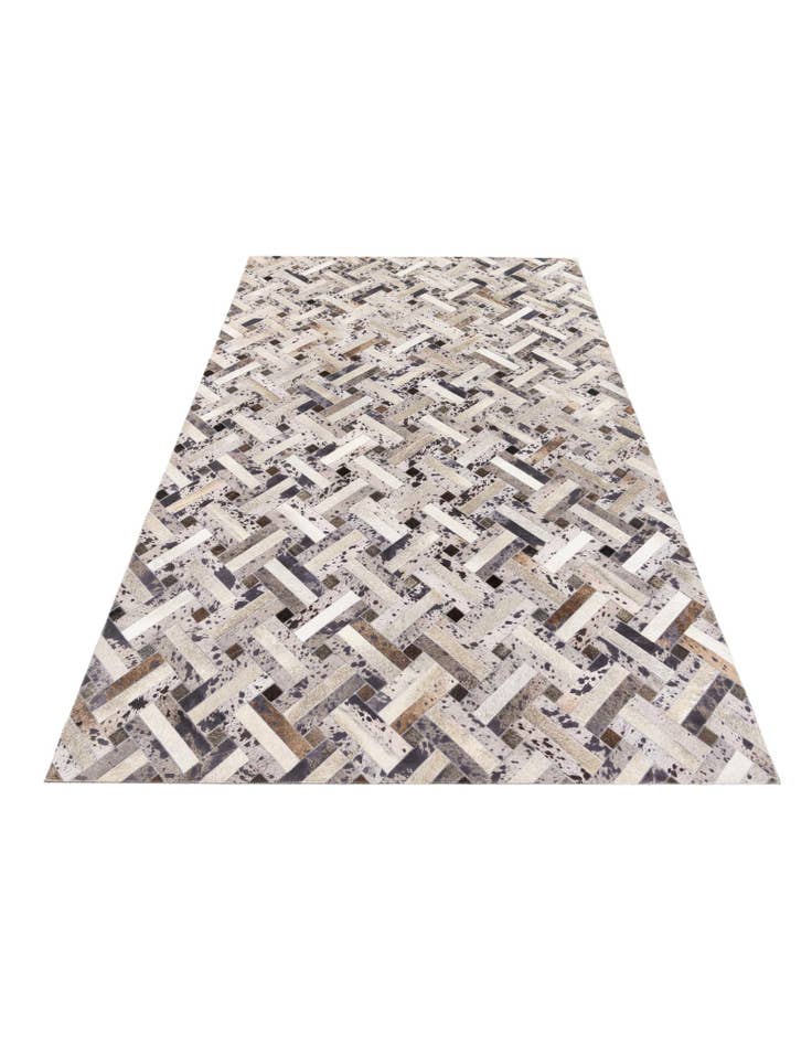 Detail image of 5' x 8' Cowhide Stocks Rug