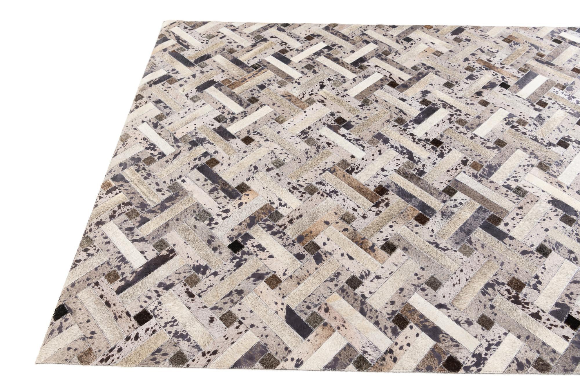 5' x 8' Cowhide Stocks Rug