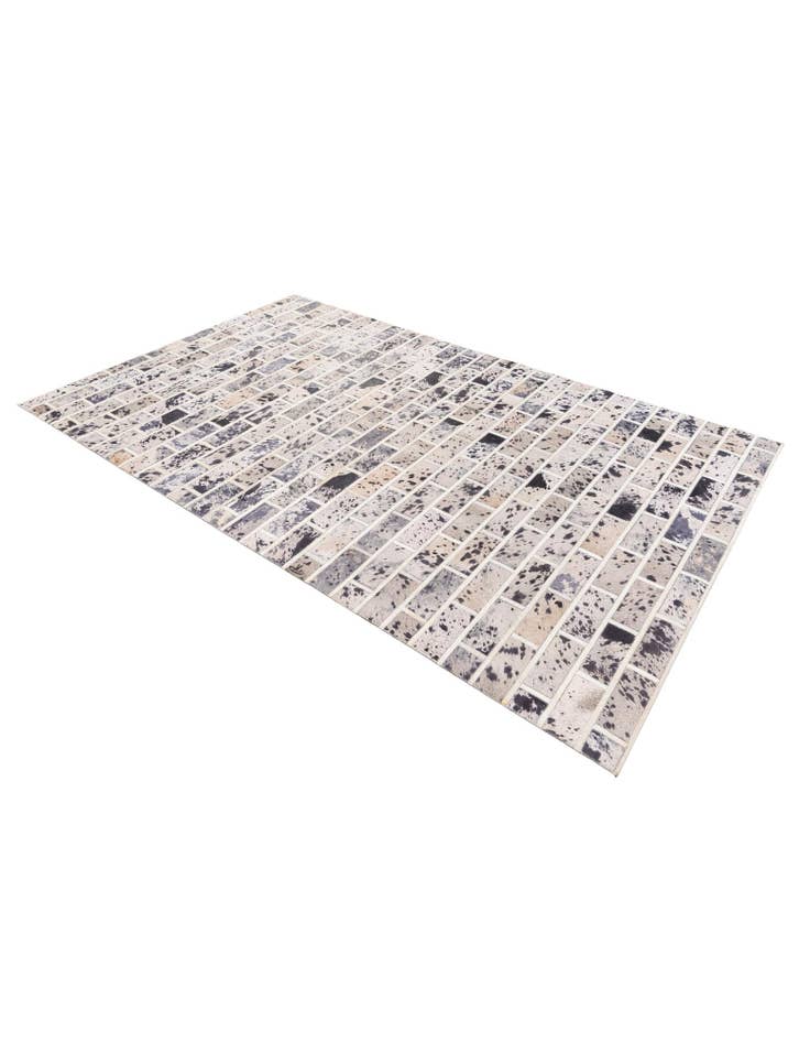 Detail image of 5' 1 x 8' 2 Cowhide Stocks Rug