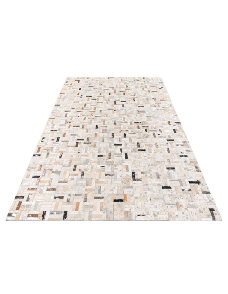 Detail image of 5' x 7' 11 Cowhide Stocks Rug