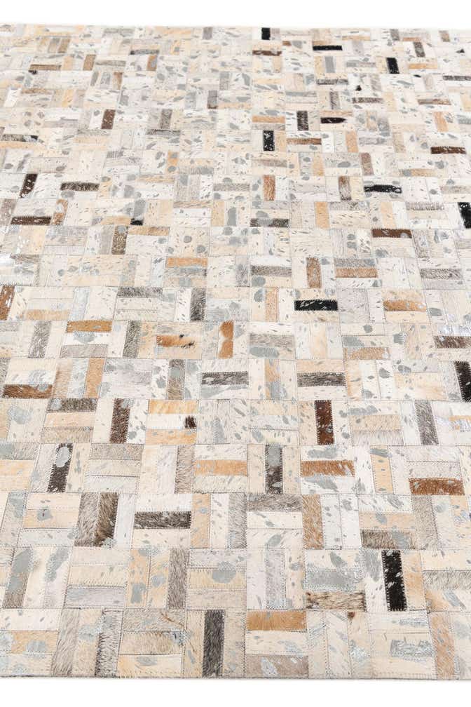 5' x 7' 11 Cowhide Stocks Rug
