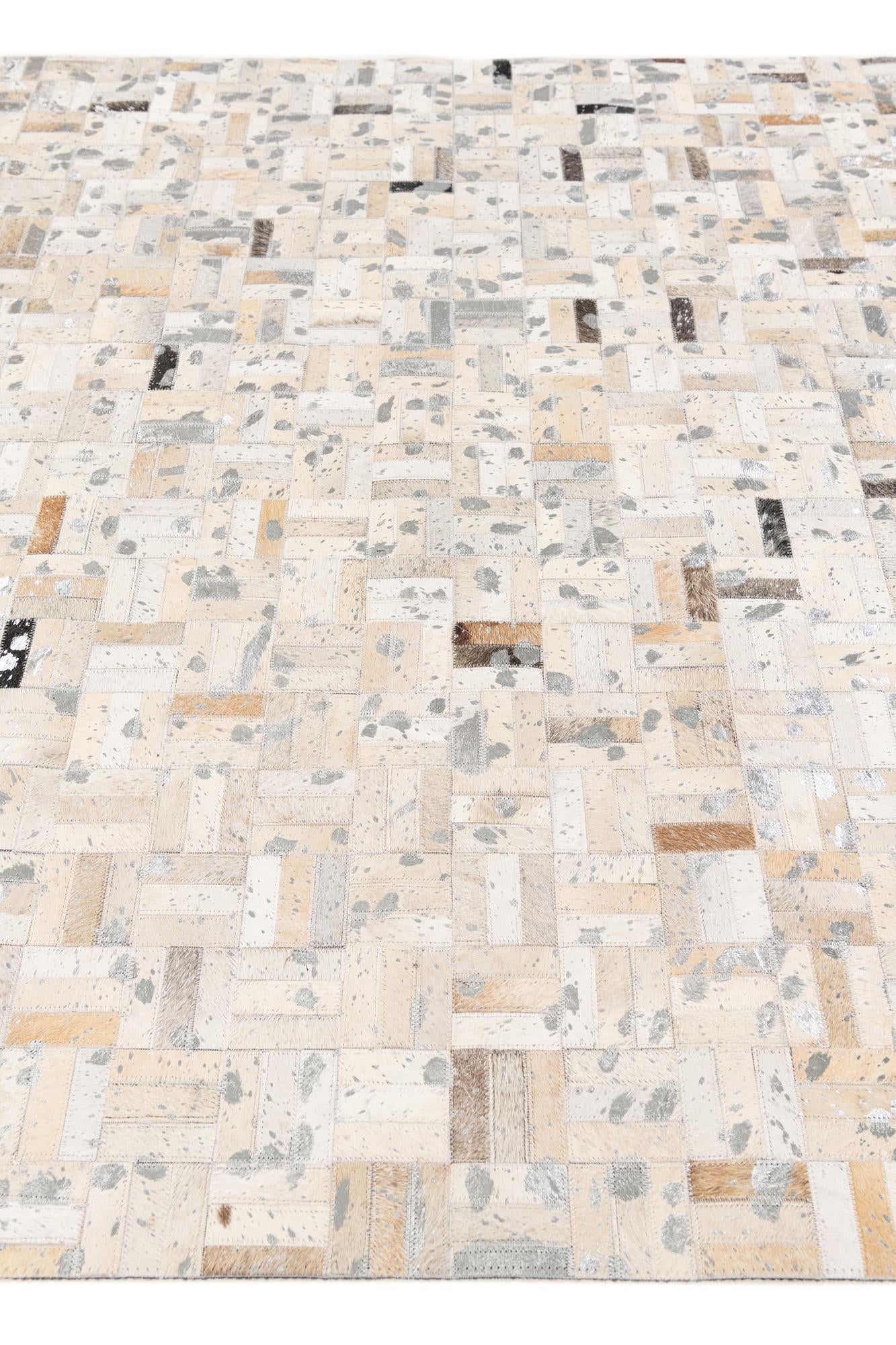 4' 11 x 8' Cowhide Stocks Rug