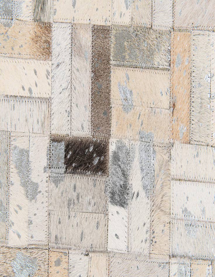 Detail image of 5' x 8' 2 Cowhide Stocks Rug