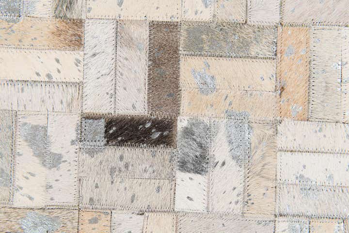 5' x 8' 2 Cowhide Stocks Rug