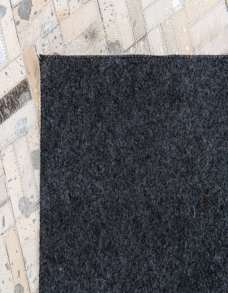 Detail image of 5' x 8' 2 Cowhide Stocks Rug