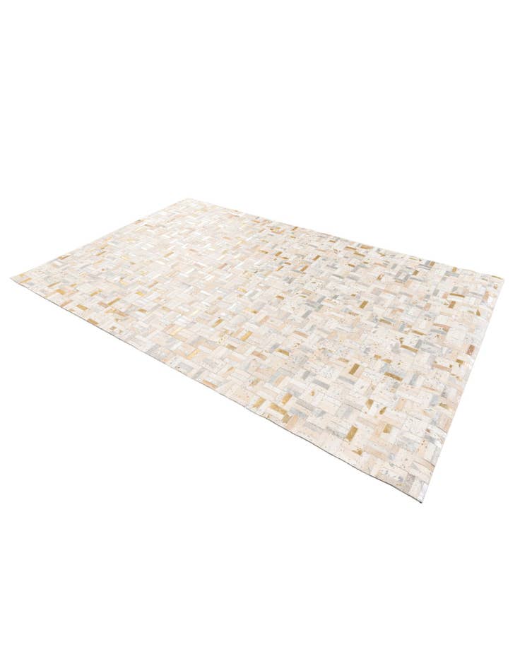 Detail image of 5' x 7' 10 Cowhide Stocks Rug