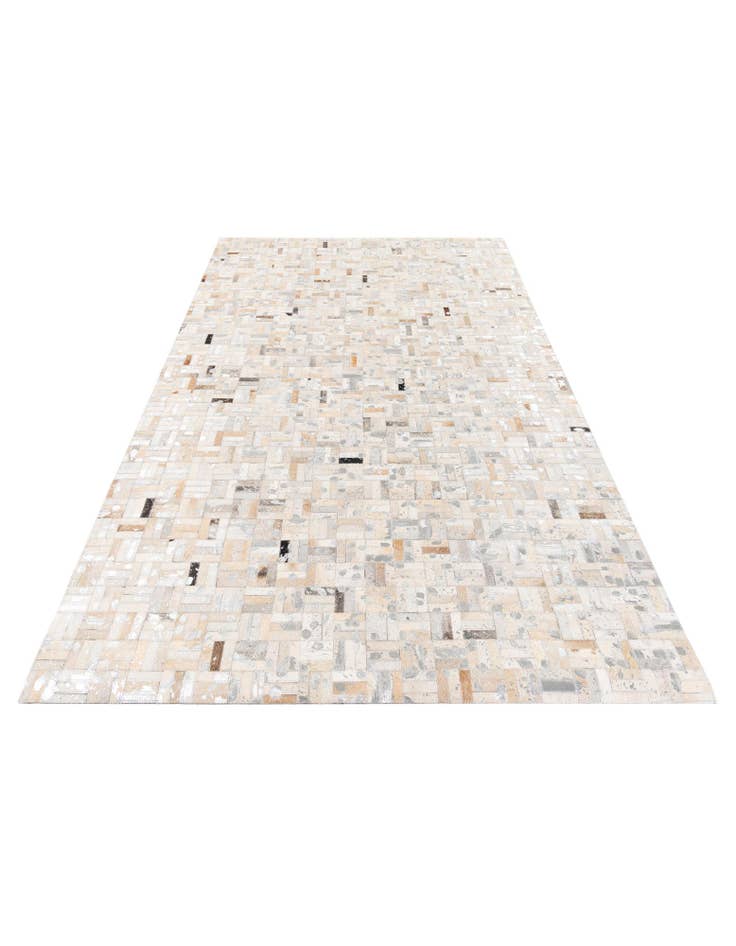 Detail image of 4' 11 x 8' 1 Cowhide Stocks Rug