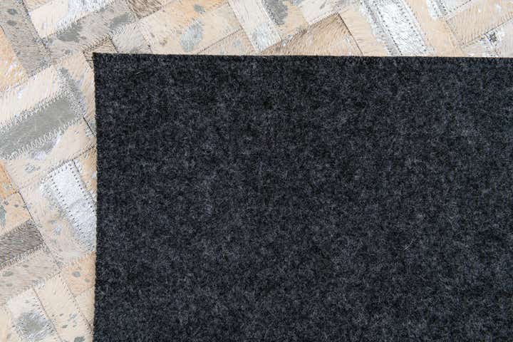 4' 11 x 8' 1 Cowhide Stocks Rug