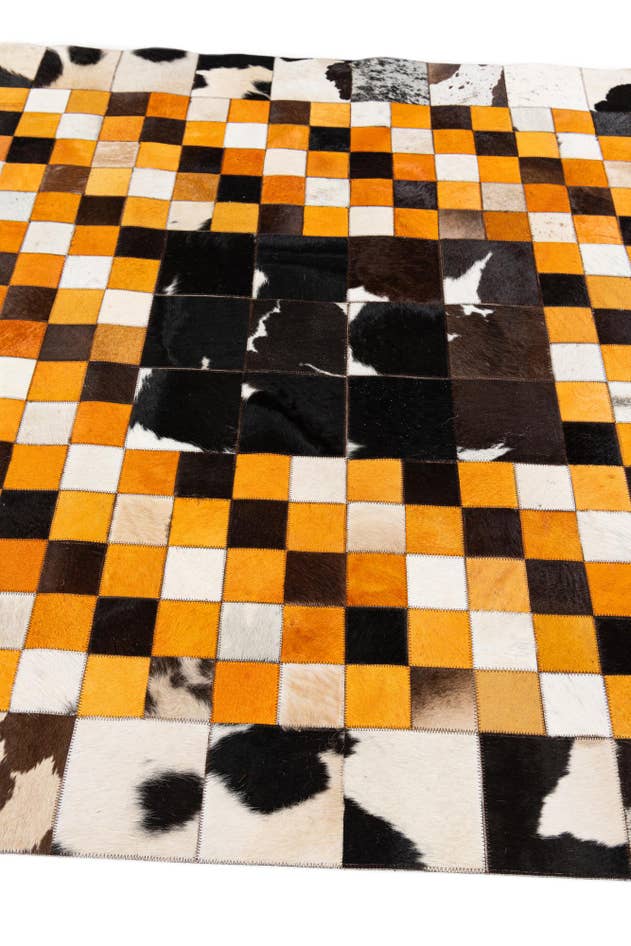 Detail image of 5' 1 x 8' 1 Cowhide Stocks Rug