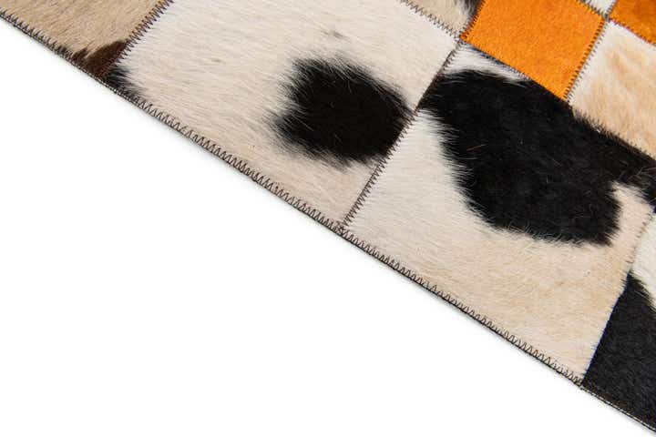 5' 1 x 8' 1 Cowhide Stocks Rug